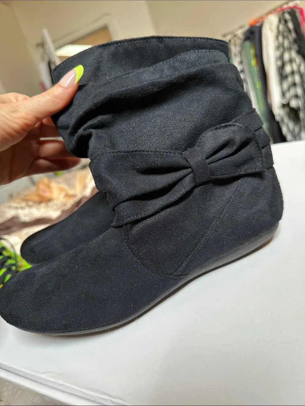 Kohls SO suede boots size 9